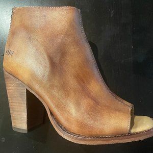 Bed Stu open toe ankle bootie tan SIZE 9.5